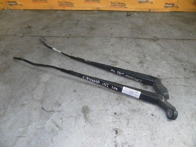 Щеткодержатель (поводок стеклоочистителя, дворник) O5X68Q Citroen Xsara Picasso