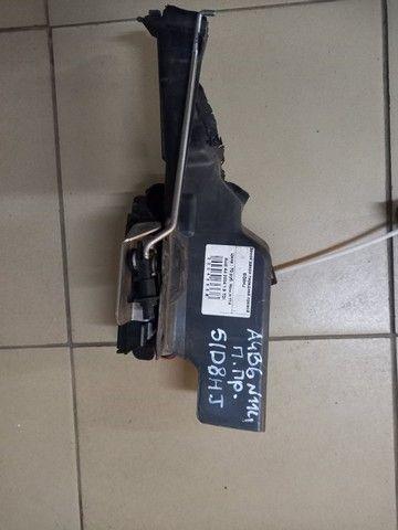 Замок двери передней правой 5ID8HJ Audi A4 купить