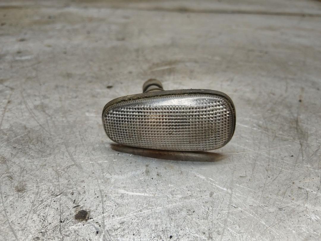 Повторитель передний правый 980ET9 Opel Astra