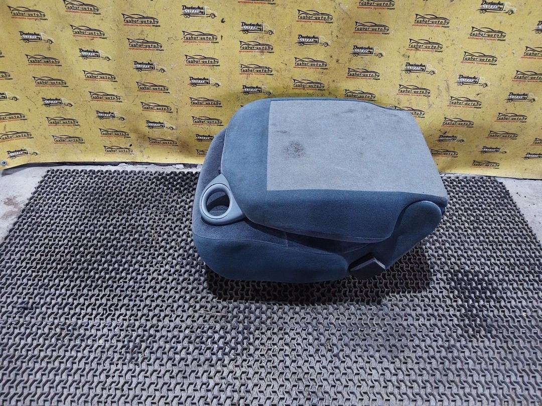 Сиденье заднее PBQO9Z Renault Scenic undefined