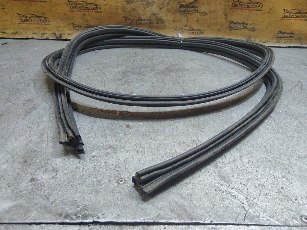 Уплотнитель багажника ZVME2B Volkswagen Jetta - Фото 4