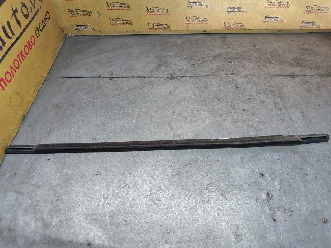 Молдинг стекла двери задней правой наружный S16KEN Volkswagen Passat купить