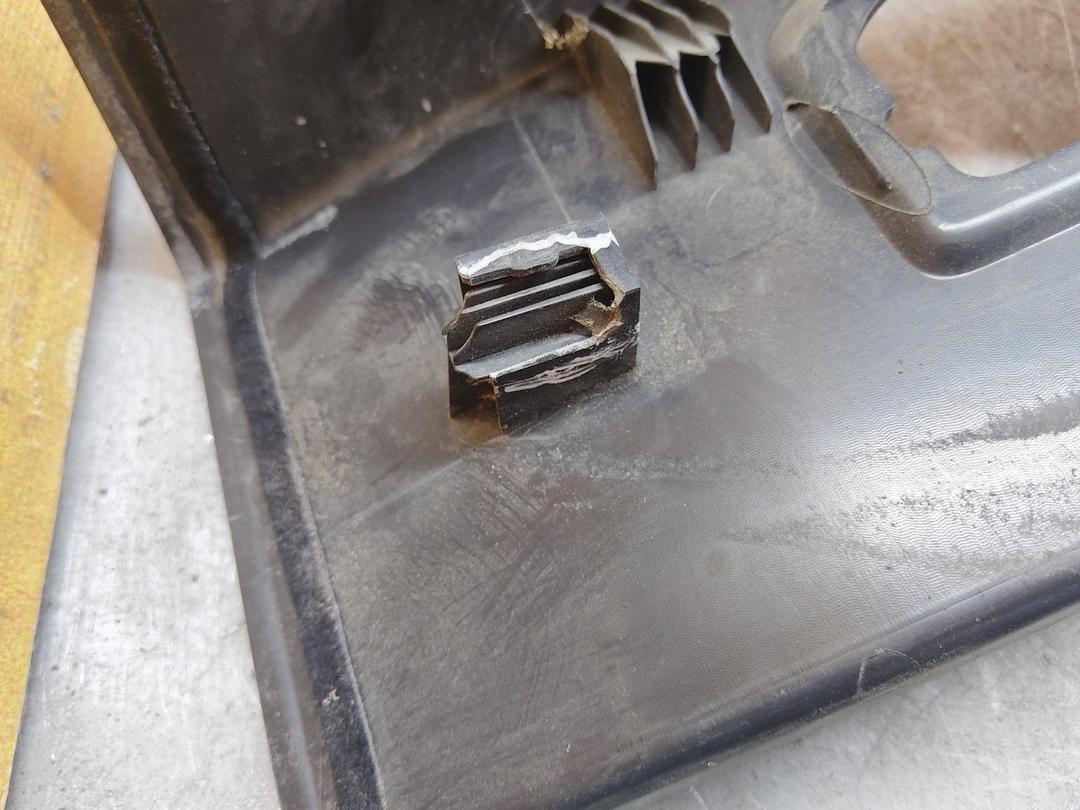 Пластик багажика V201C8 Volkswagen Touran - Фото 4