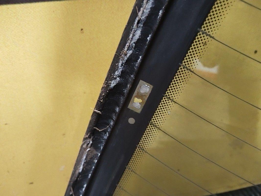 Стекло заднее KZ9POB Volkswagen Passat - Фото 5