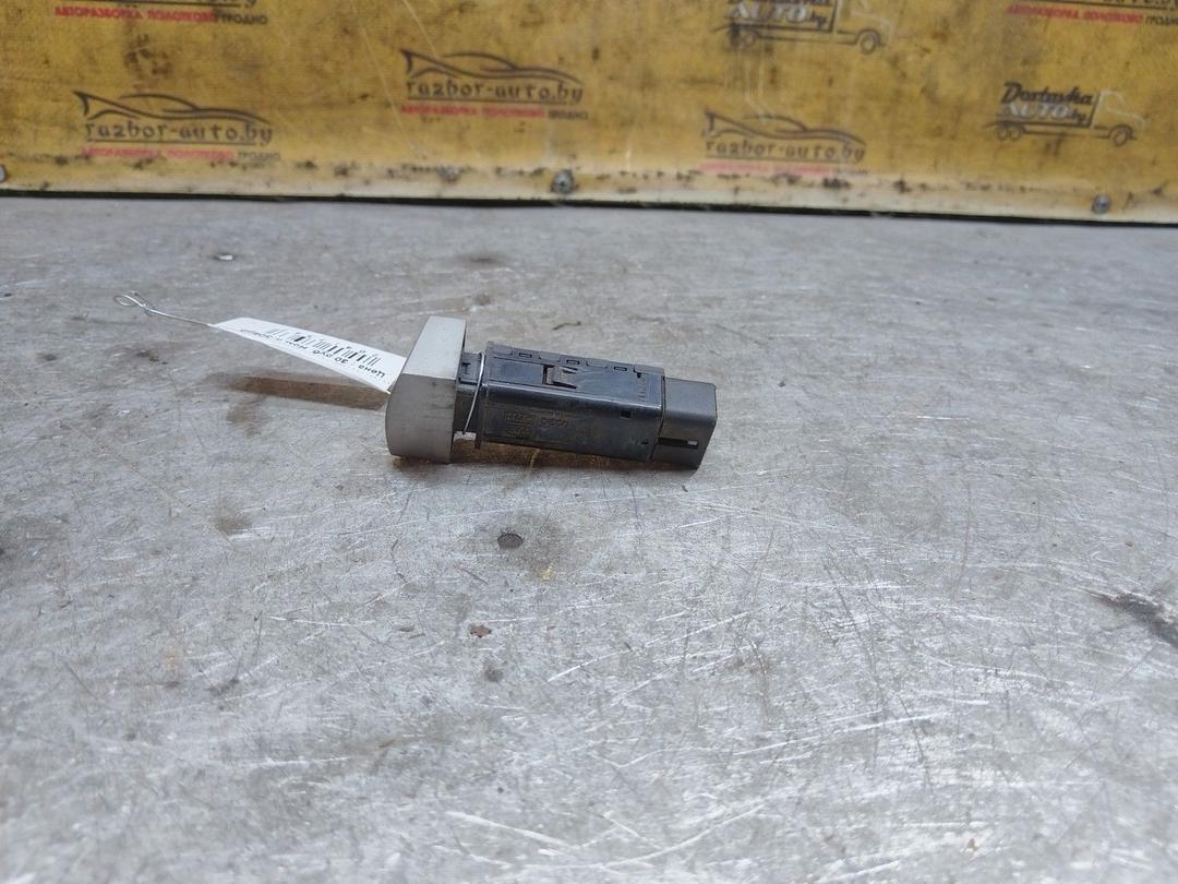 Кнопка подогрева заднего стекла 75TPRG Kia Carnival - Фото 2