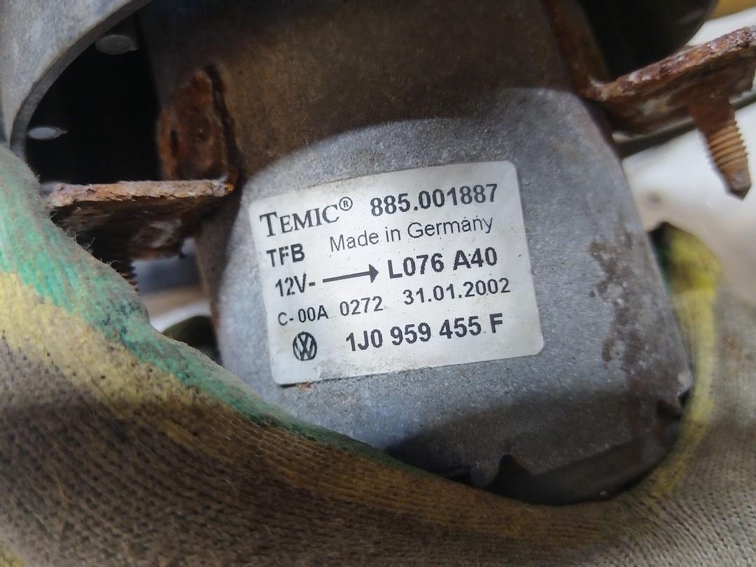 Вентилятор радиатора IA61HW Volkswagen Golf - Фото 3