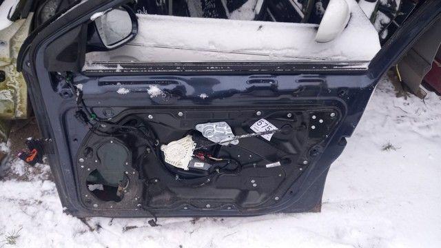 Стекло двери передней правой HOANIK Volkswagen Passat