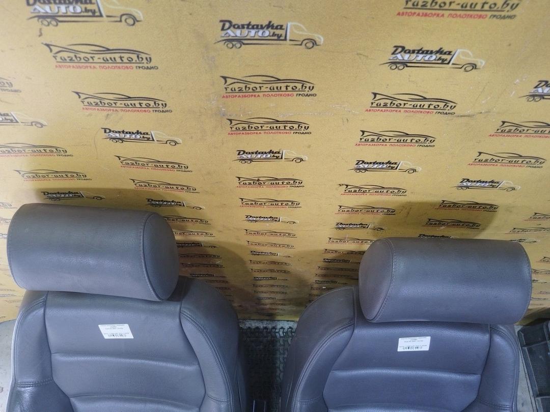 Салон (комплект сидений) J3DRB1 Audi A4 undefined