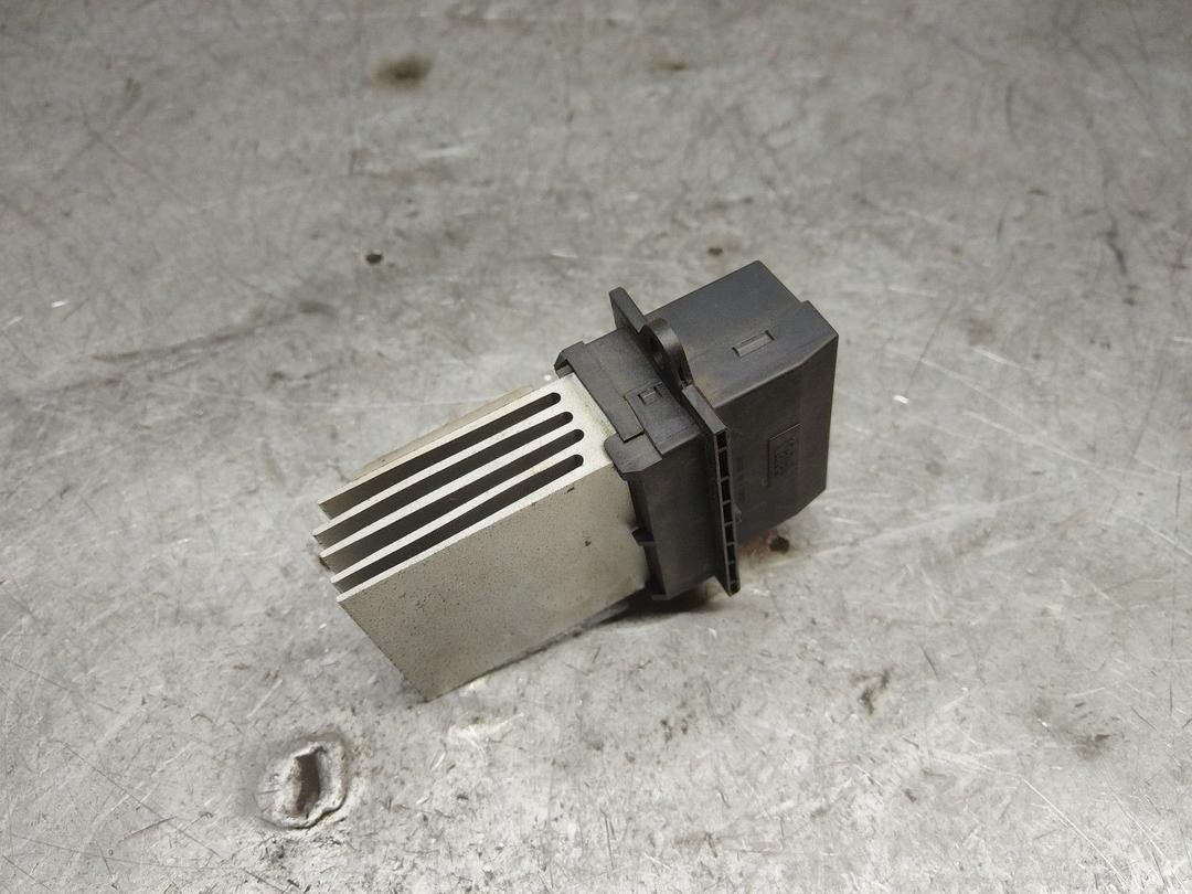 Сопротивление печки NGNC6C Peugeot 406 купить