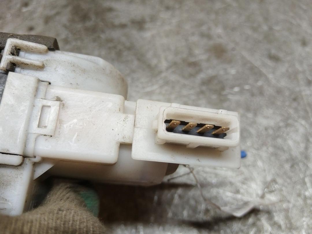 Замок двери задней левой 6VOTNE Volkswagen Golf купить в магазине запчастей бу