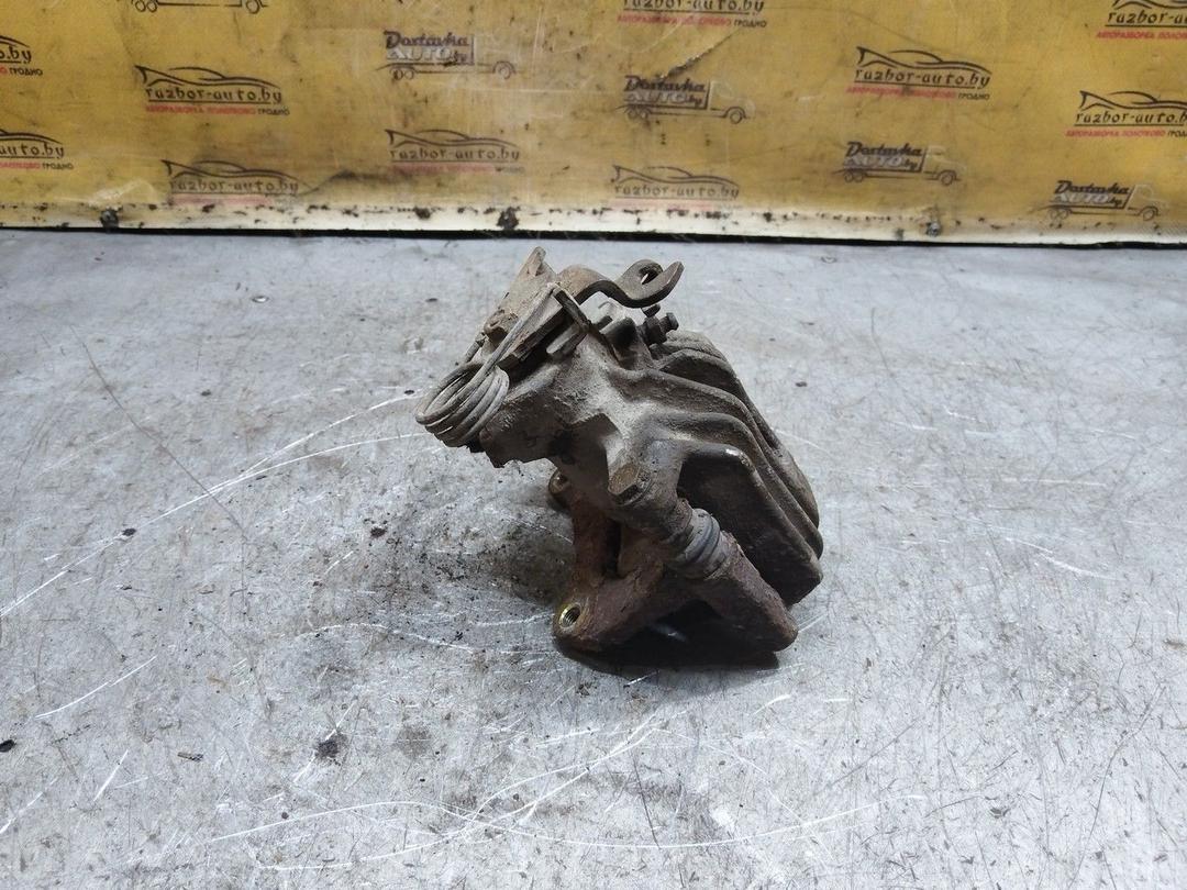 Суппорт задний правый MOBDXB Volkswagen Passat - Фото 2