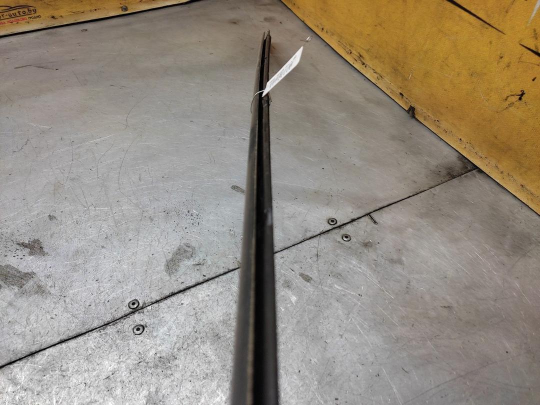 Уплотнитель стекла двери (бархотка) X0K7WA Toyota Yaris купить