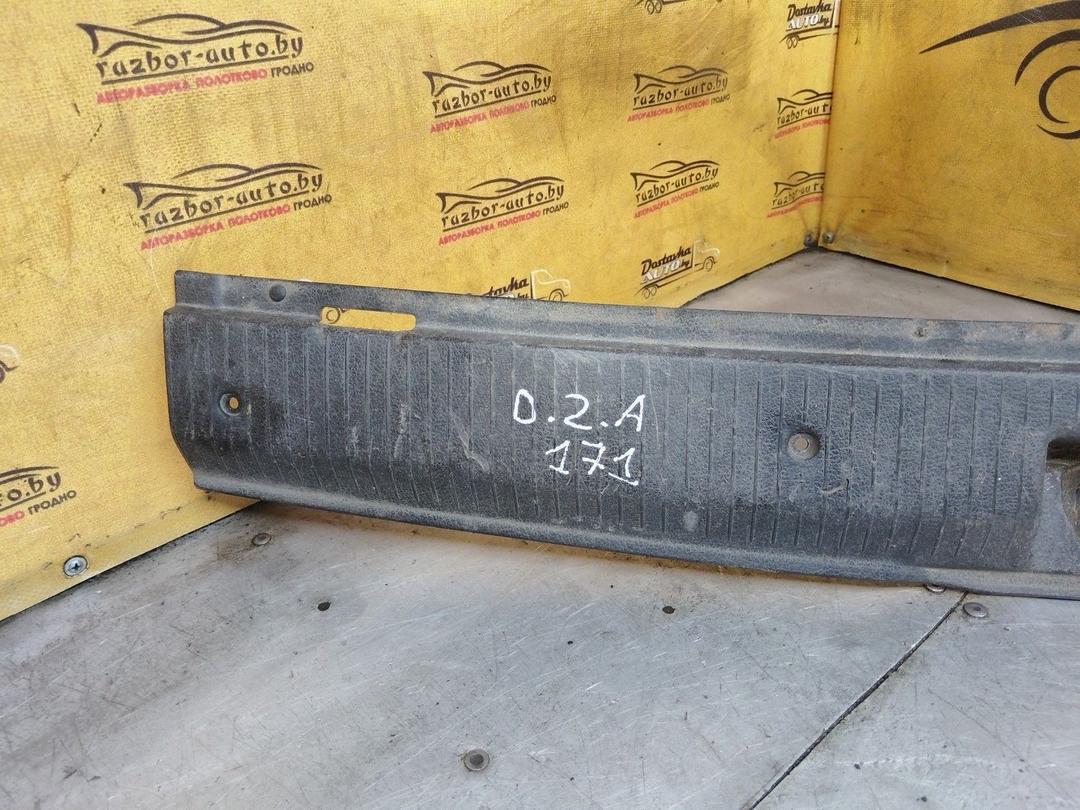 Накладка замка багажника TED4IG Opel Zafira купить