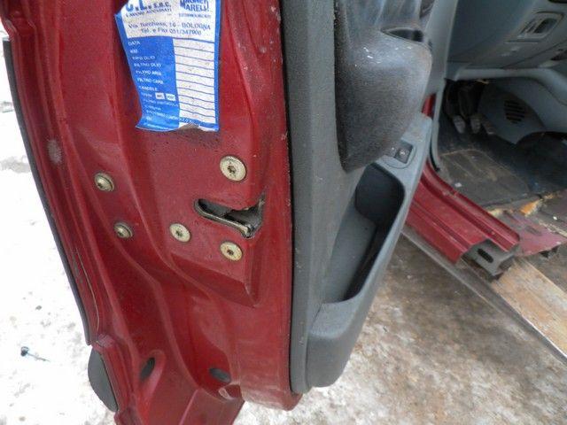 Замок двери передней левой S1W7U5 Renault Scenic