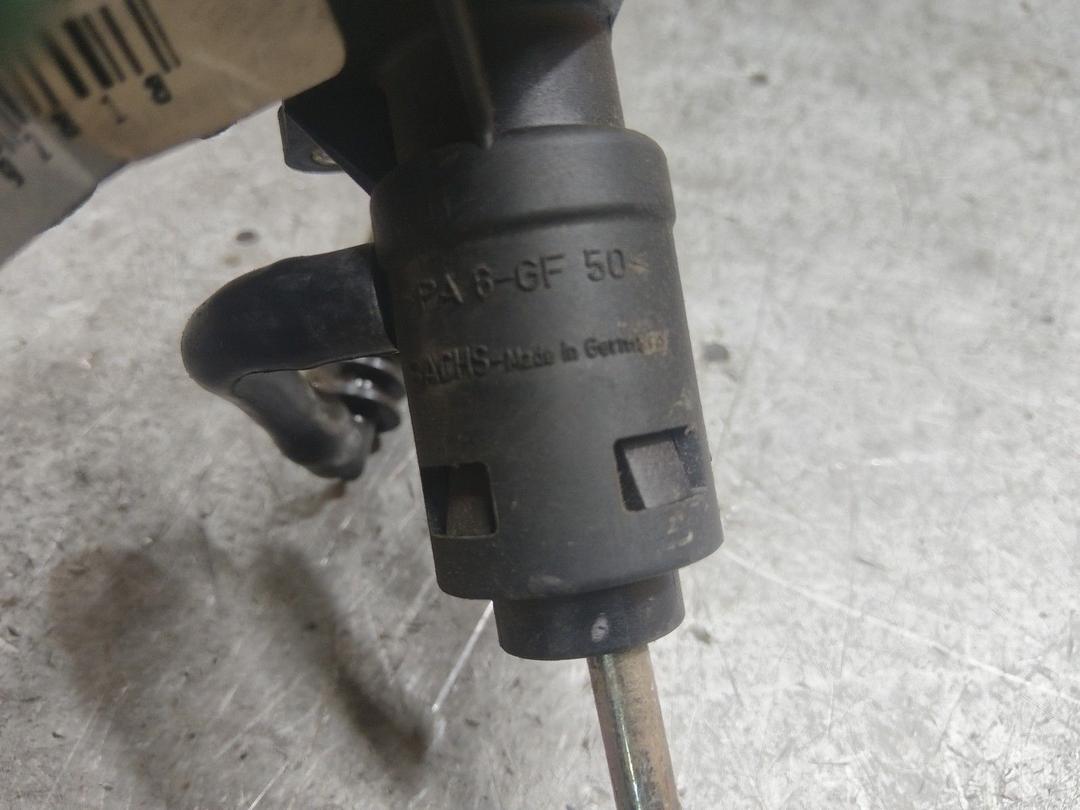 Цилиндр сцепления главный 9NFTP1 Volkswagen Passat купить в магазине запчастей бу