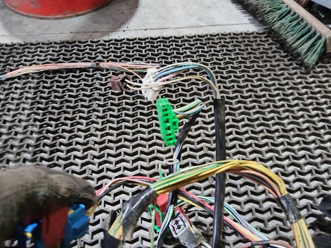 Проводка Y18XLJ Peugeot Partner - Фото 22