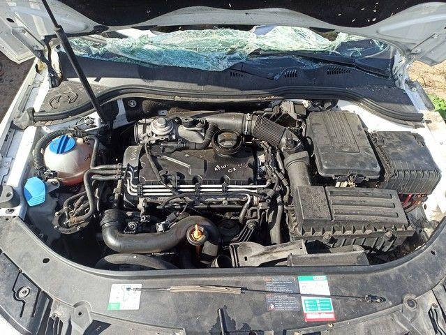 Коллектор впускной 76N8GL Volkswagen Passat купить