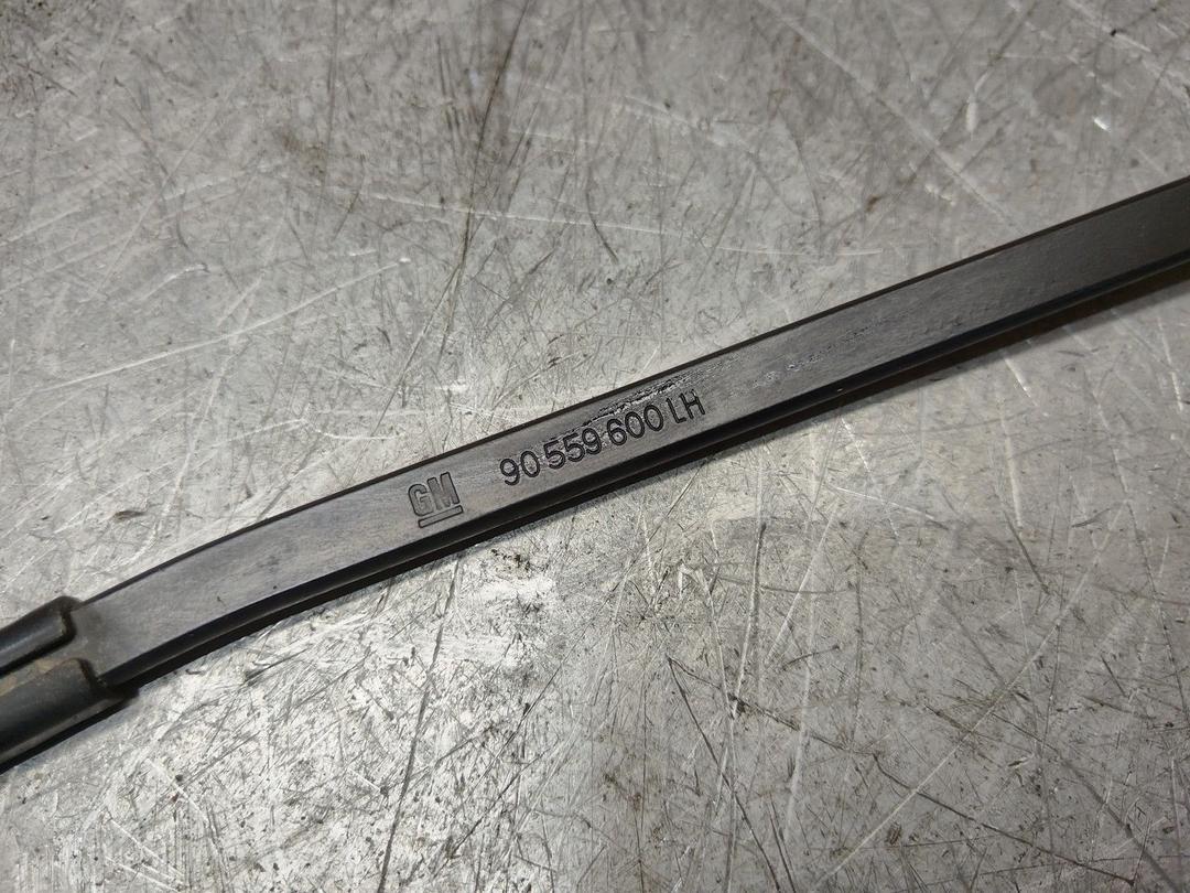 Щеткодержатель (поводок стеклоочистителя, дворник) J9EL49 Opel Astra - Фото 4