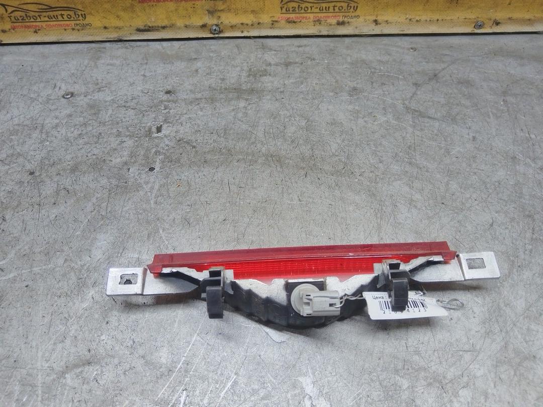 Стоп-сигнал O49W9C Toyota Corolla - Фото 2