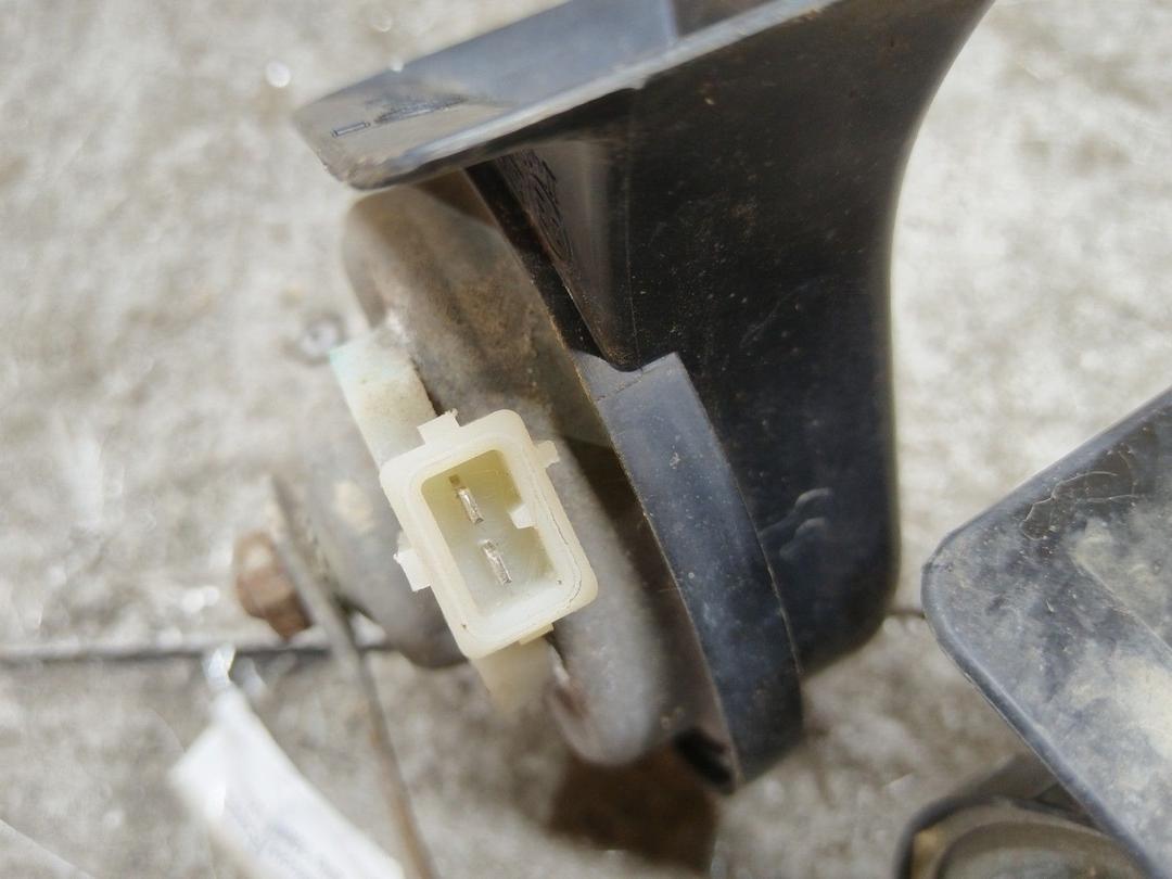 Сигнал (клаксон) FQ30EZ Fiat Palio купить с доставкой. Огромный выбор запчастей и марок авто. У нас есть практически все.