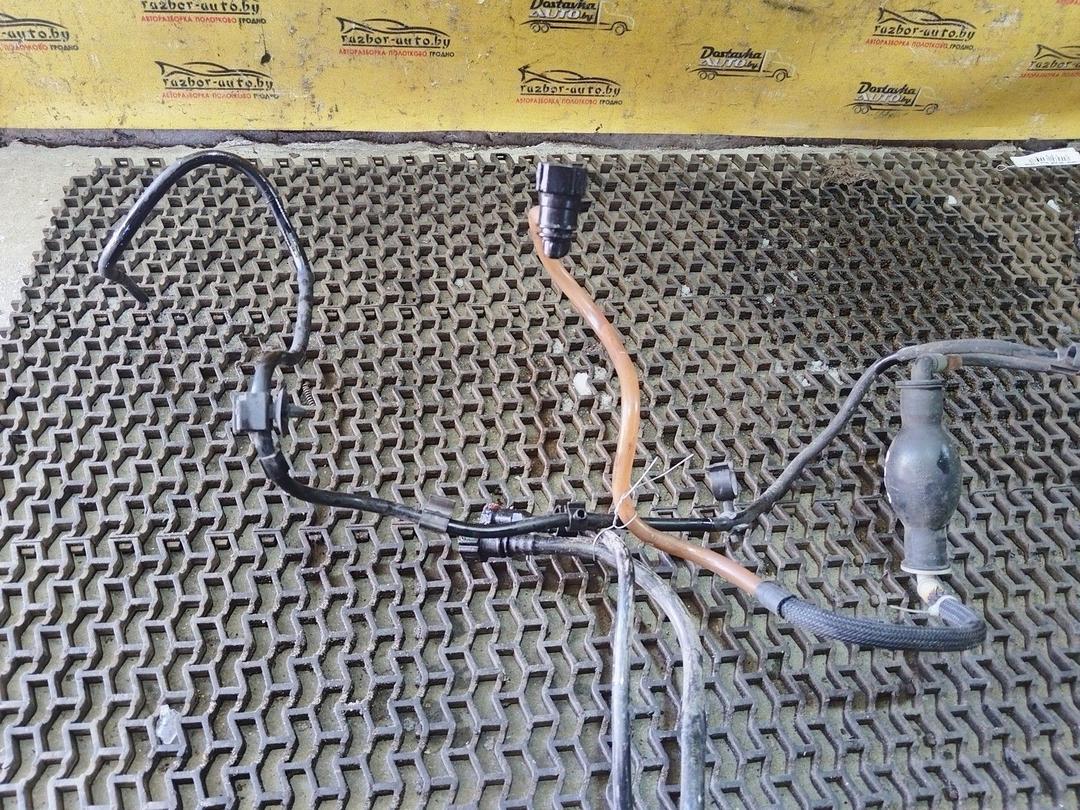 Трубка топливная LJ1R6M Renault Scenic купить