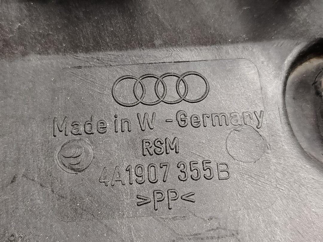 Короб предохранителей EQOQNG Audi 100 - Фото 5