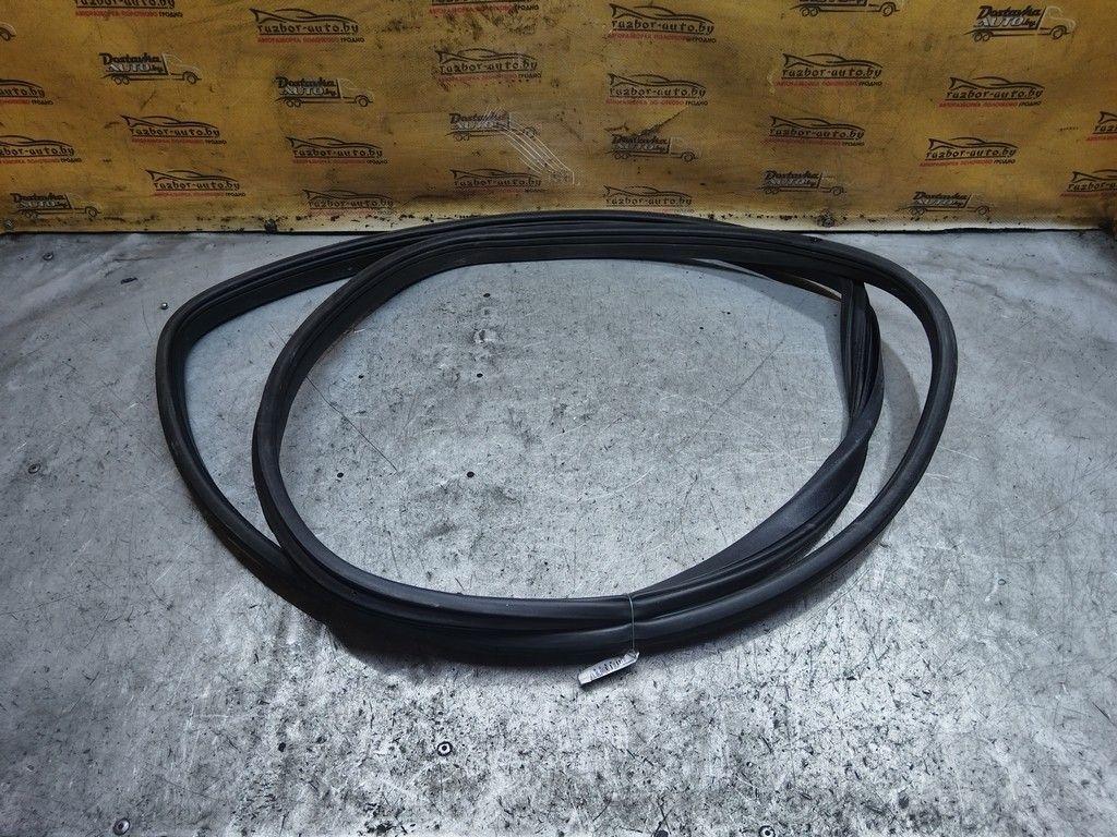 Уплотнитель двери задней левой 4C3SCW Mercedes A W168 - Фото 3