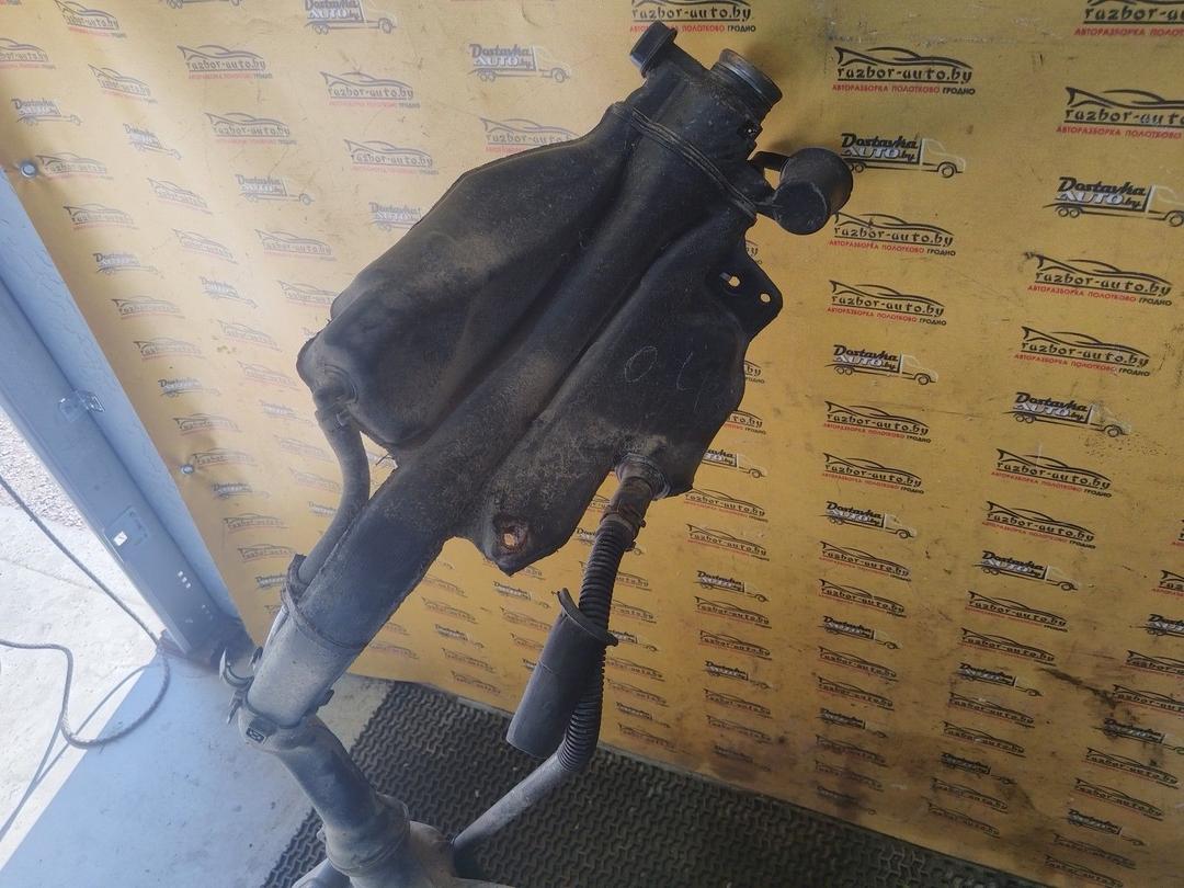 Бак топливный FY4TM0 Audi A4 undefined
