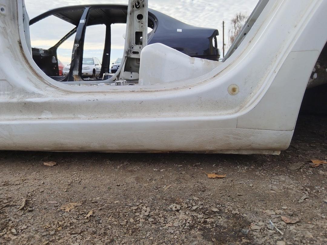 Крыло заднее левое 6DX4NQ Skoda Fabia купить с доставкой