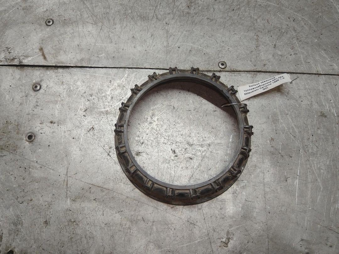 Кольцо зажимное топливозаборника NFL49X Mitsubishi Carisma - Фото 1