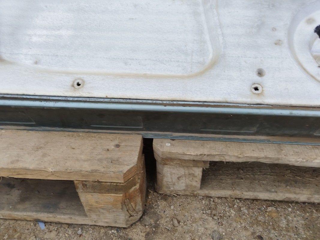 Дверь передняя левая Q4U87X Peugeot Partner undefined