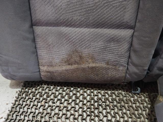 Сиденье заднее U5N9WX Peugeot 307 купить с доставкой