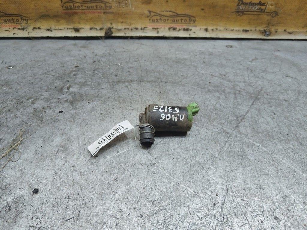 Насос (моторчик) омывателя стекла YQ9Z86 Peugeot 406 - Фото 3