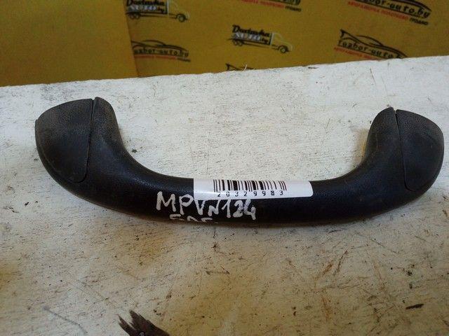 Ручка крышки багажника LM70M9 Mazda MPV