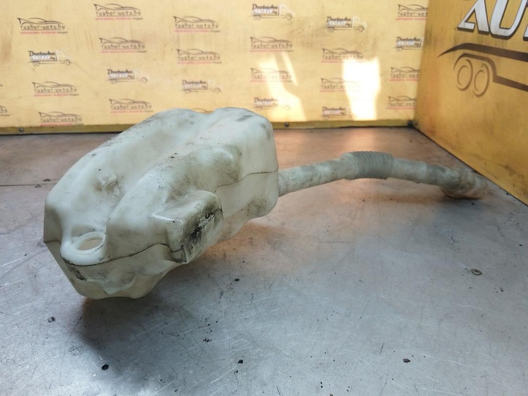 Бачок омывателя V201KI Renault Scenic купить в магазине запчастей бу