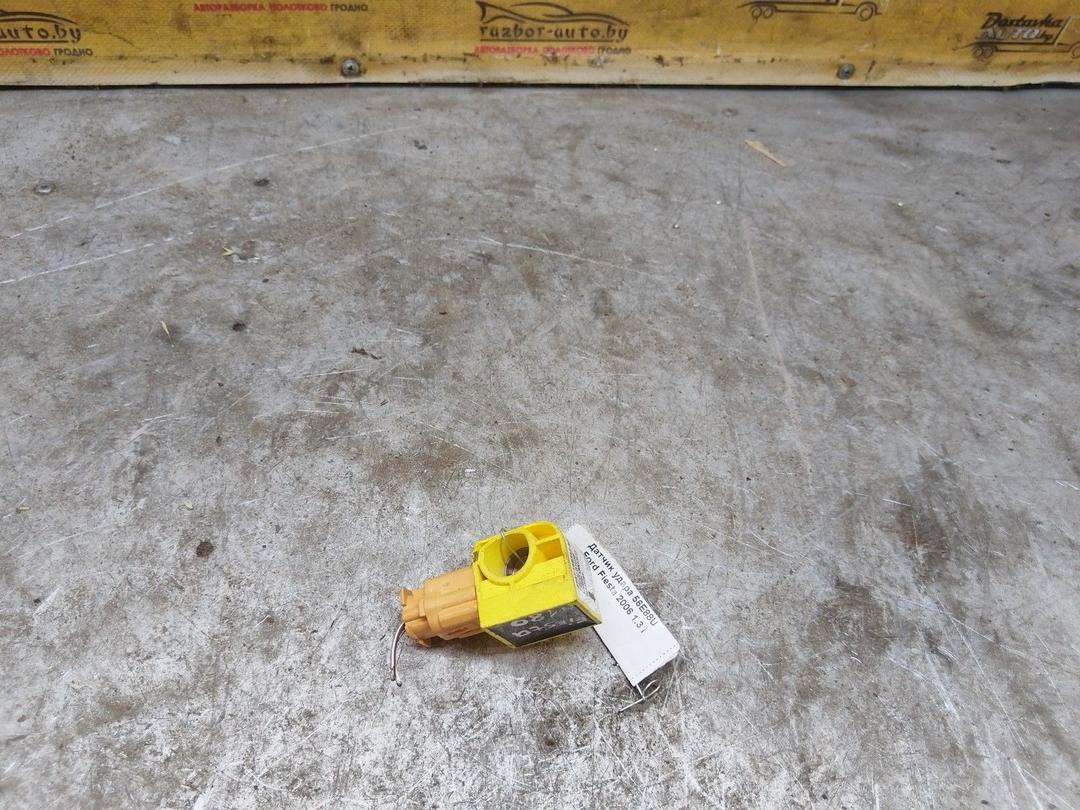 Датчик удара 56E88U Ford Fiesta undefined