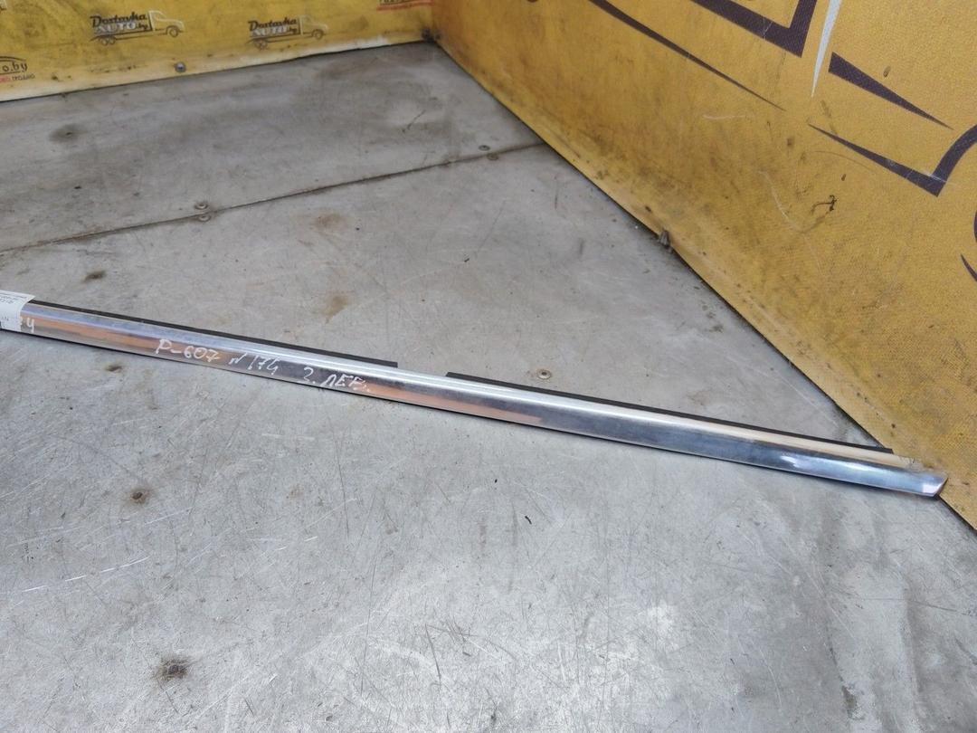 Молдинг стекла двери задней левой наружный 0DRUF2 Peugeot 607 - Фото 3