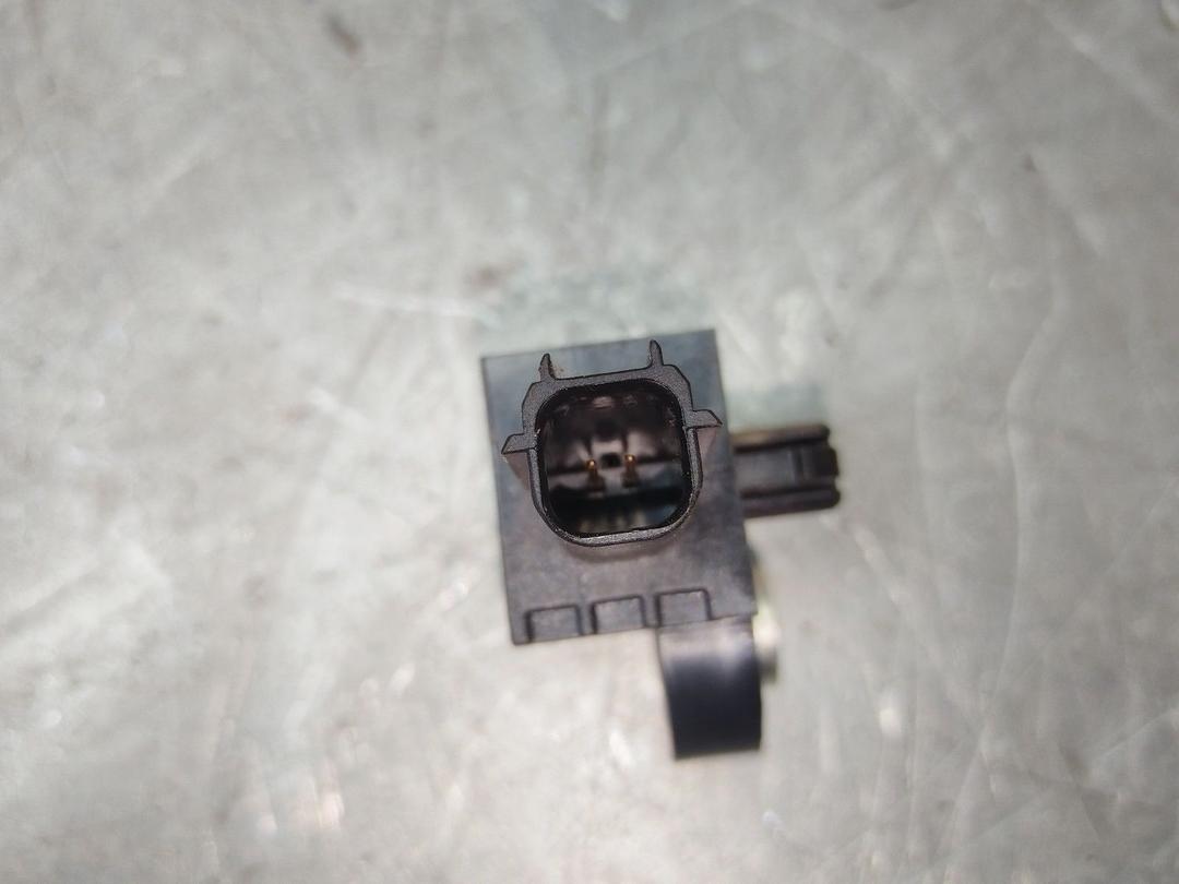 Датчик удара IH3XX0 Kia Sorento - Фото 3