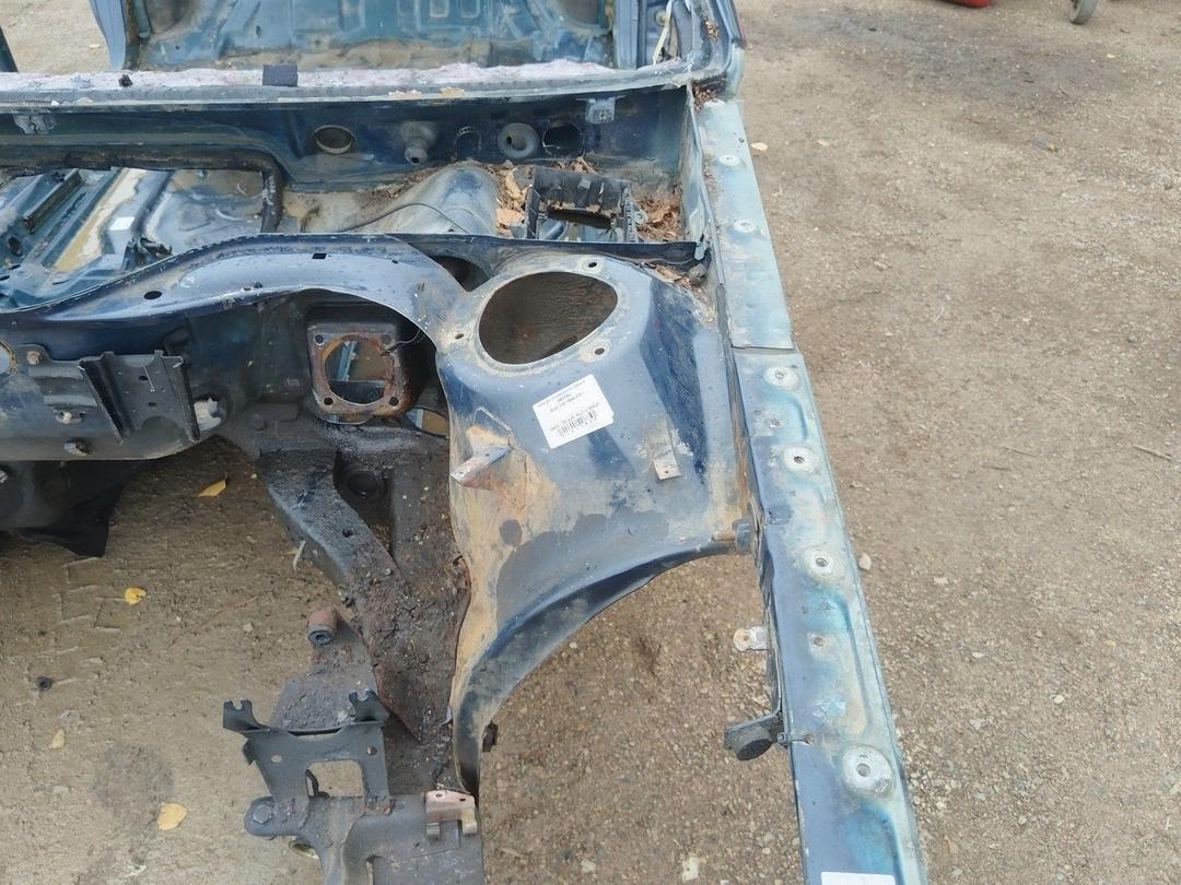 Стакан лонжерона левый 56DT6J Audi 100