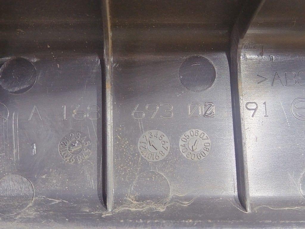 Накладка замка багажника 7LLCS7 Mercedes A W168 - Фото 4