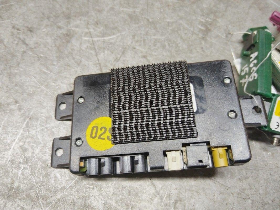 Усилитель антенны CP2EBT Audi A6 купить в магазине запчастей бу