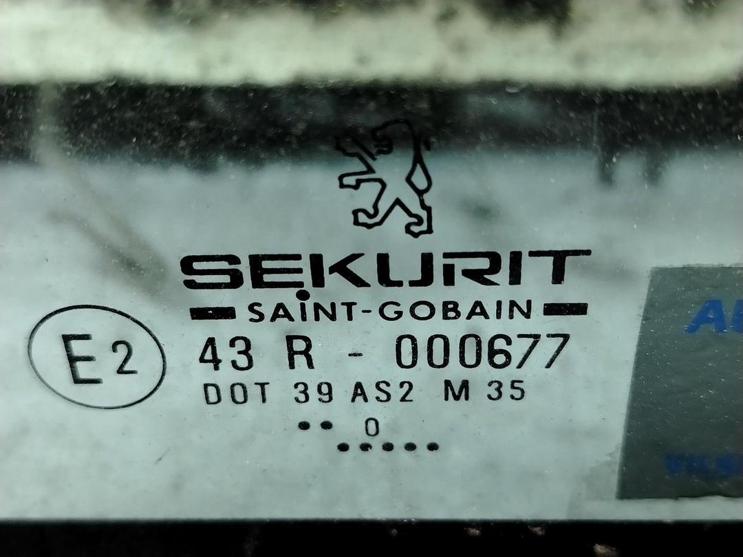 Стекло двери задней левой P6SSOK Peugeot 607 - Фото 2