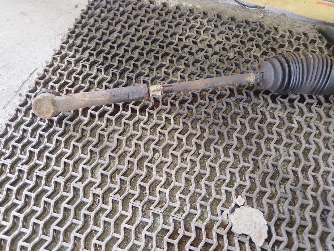 Рулевая рейка 7EPK18 Subaru Forester купить с доставкой