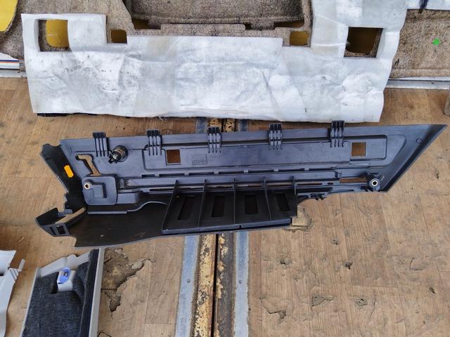 Обшивка крышки багажника NZ6OQS Opel Insignia купить с доставкой