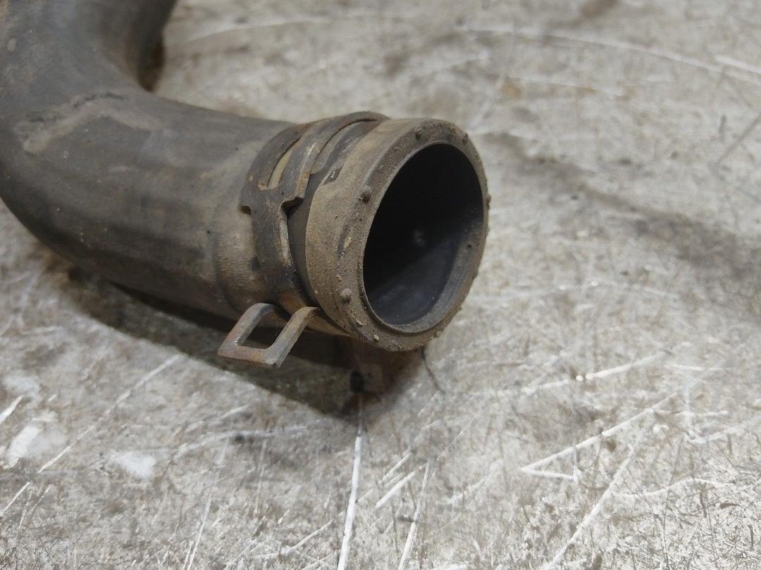 Патрубок радиатора 2ERU8C Toyota Avensis - Фото 4