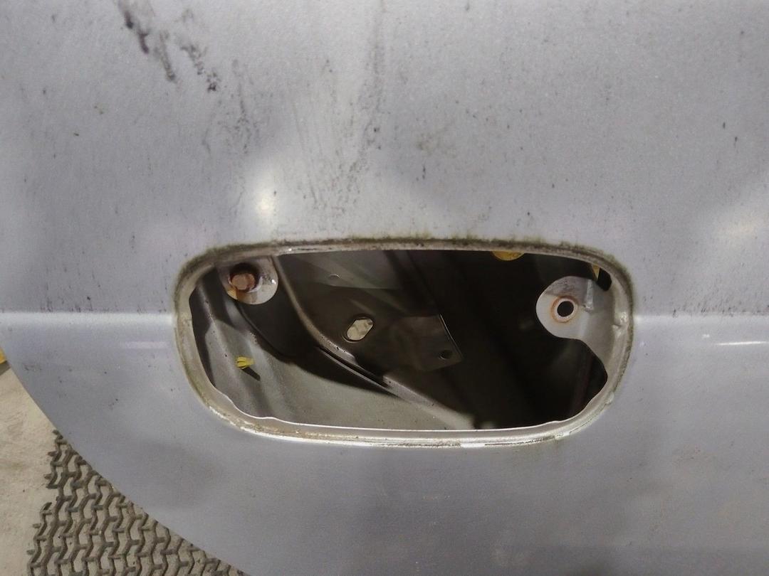 Дверь задняя правая CA4AXZ Daewoo Leganza купить