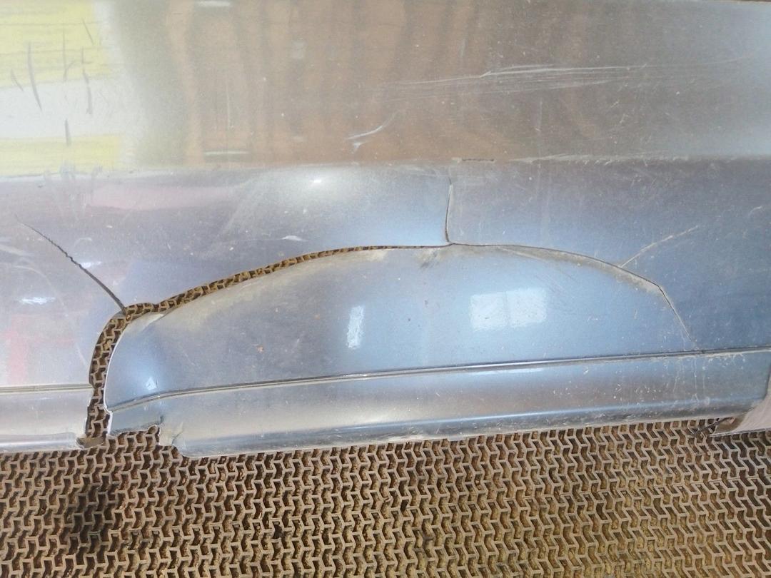 Бампер задний R6T3W2 Volvo V40 купить на авторазборке