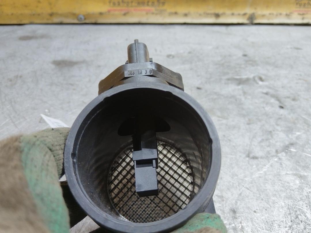 Расходомер воздуха HGR1JZ Audi A6 купить с доставкой