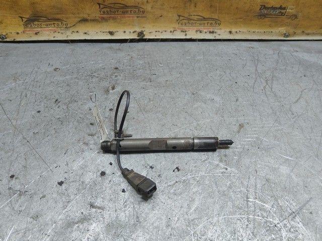 Форсунка управляющая U4CF4T Rover 600