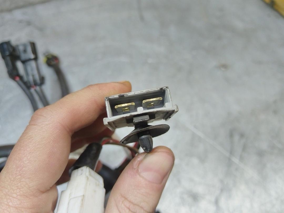 Проводка салона U67JCH Renault Espace купить в магазине запчастей бу